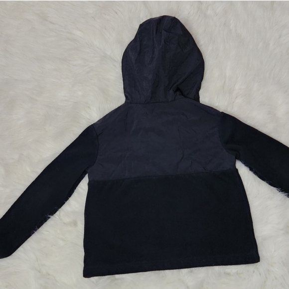 Girls- Nike Fleece Jacket (small) - Picture 6 of 9